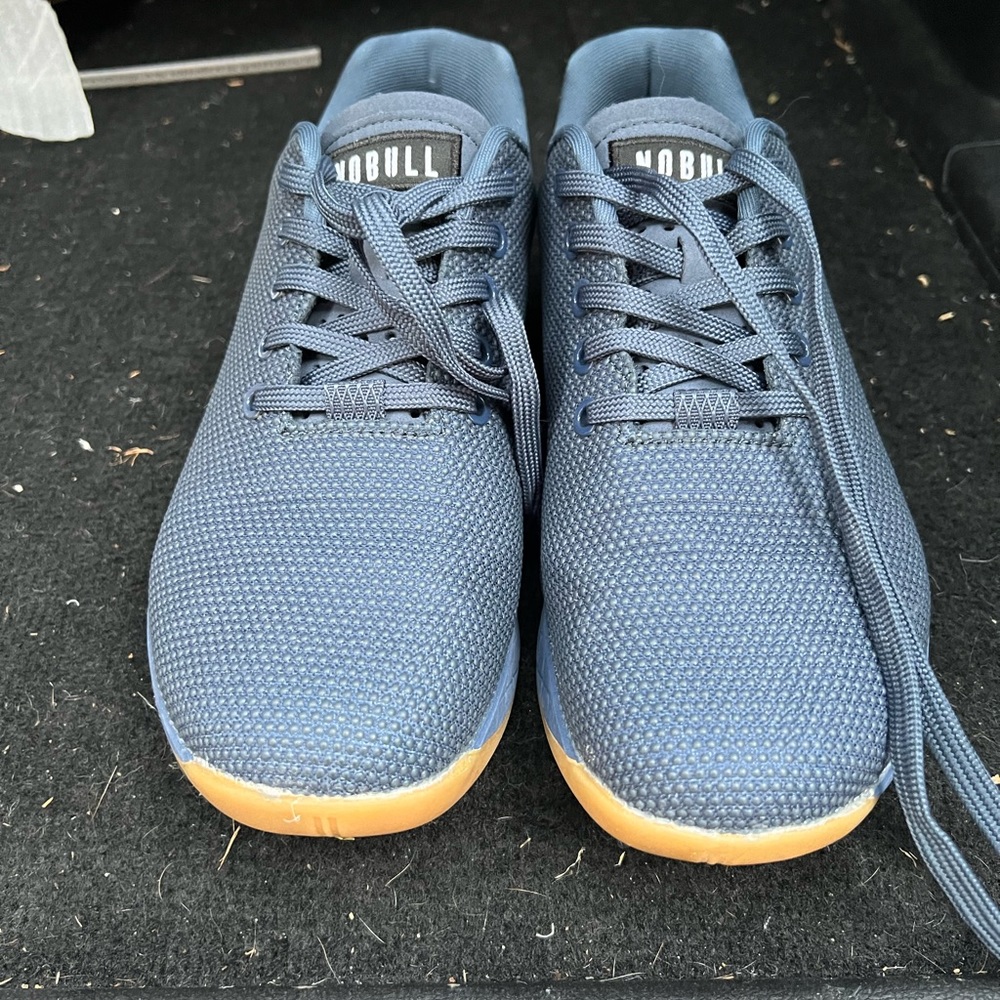 NO BULL lifting shoes